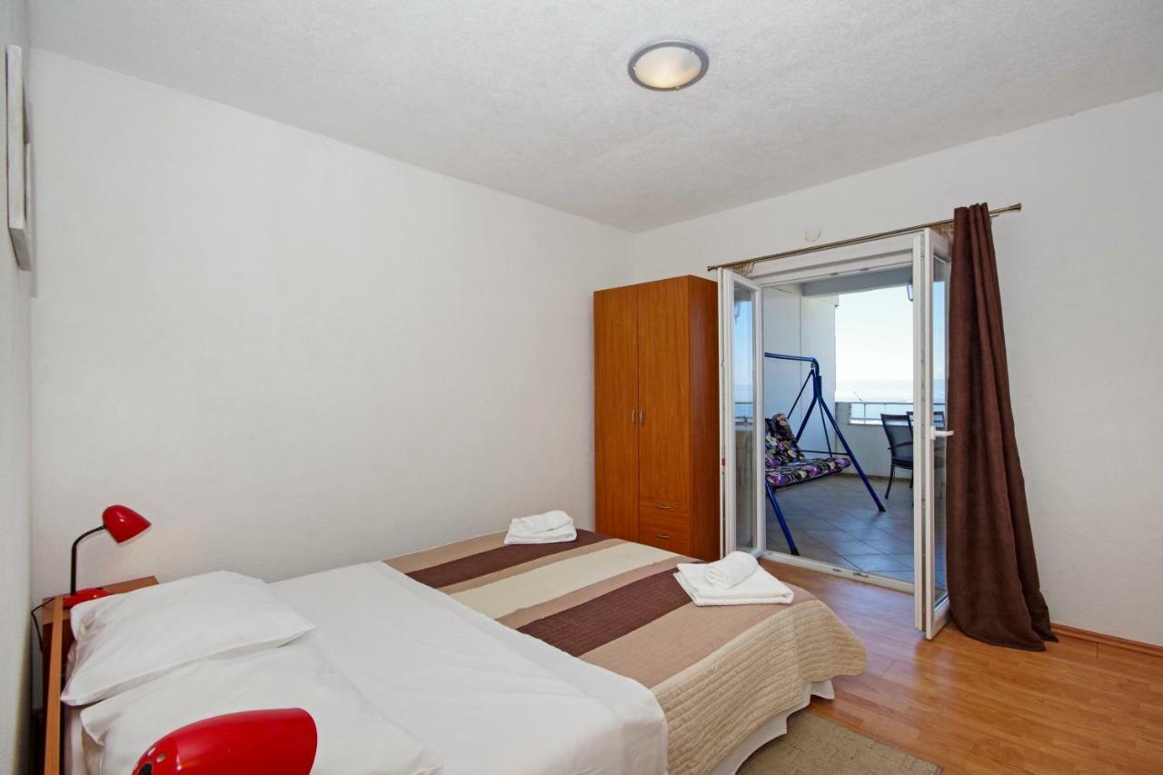 Apartments Solis Макарска Екстериор снимка