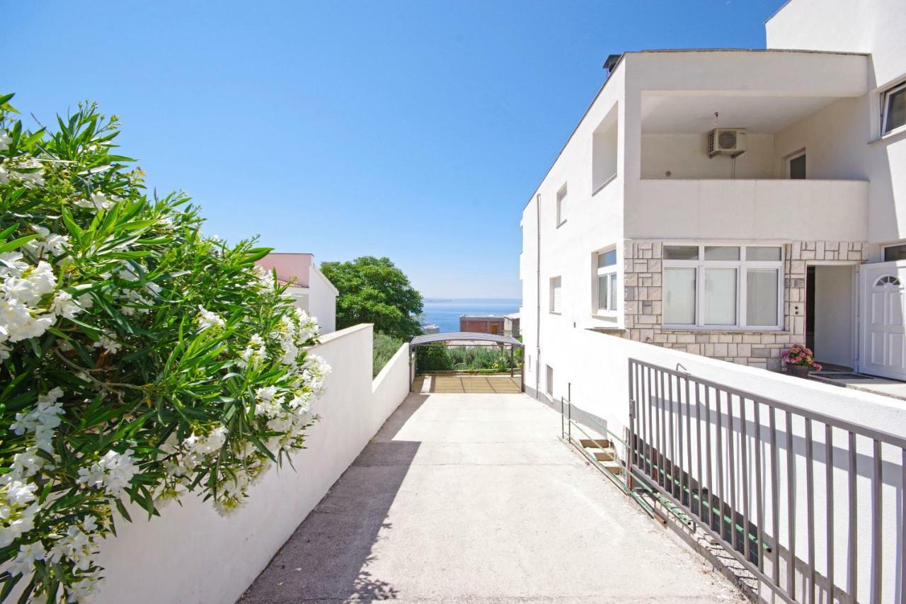 Apartments Solis Макарска Екстериор снимка