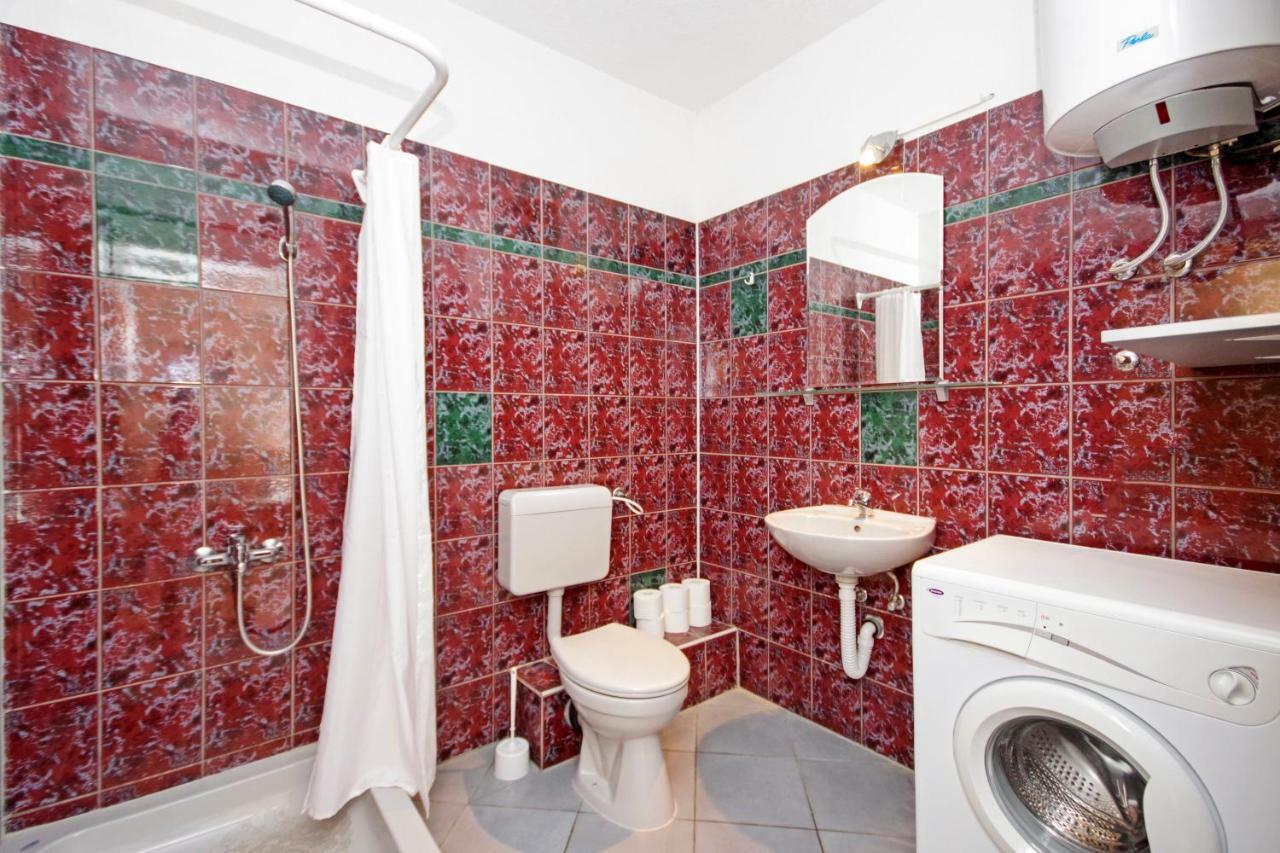 Apartments Solis Макарска Екстериор снимка